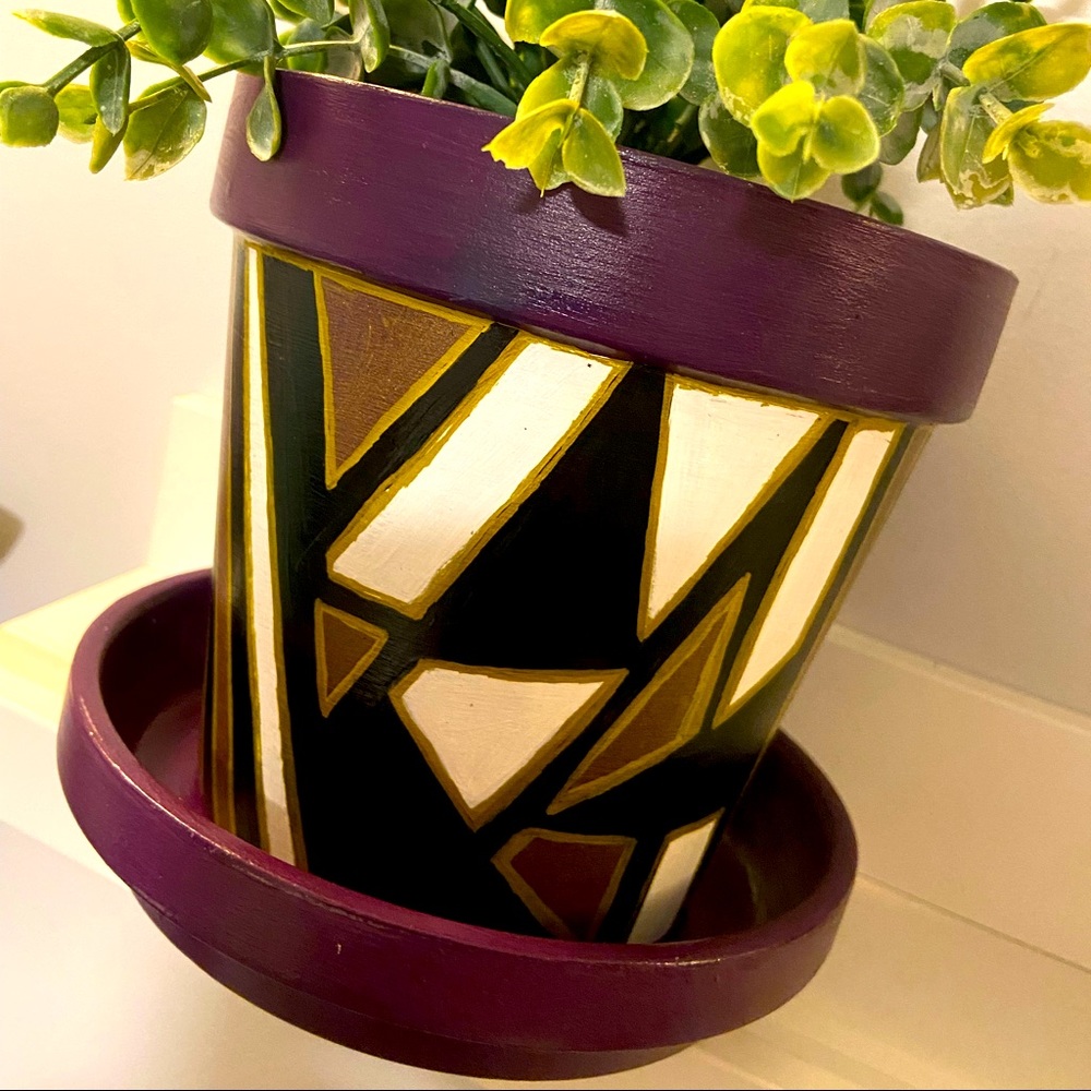 Flower Pot -Handpainted (Terra Cotta)